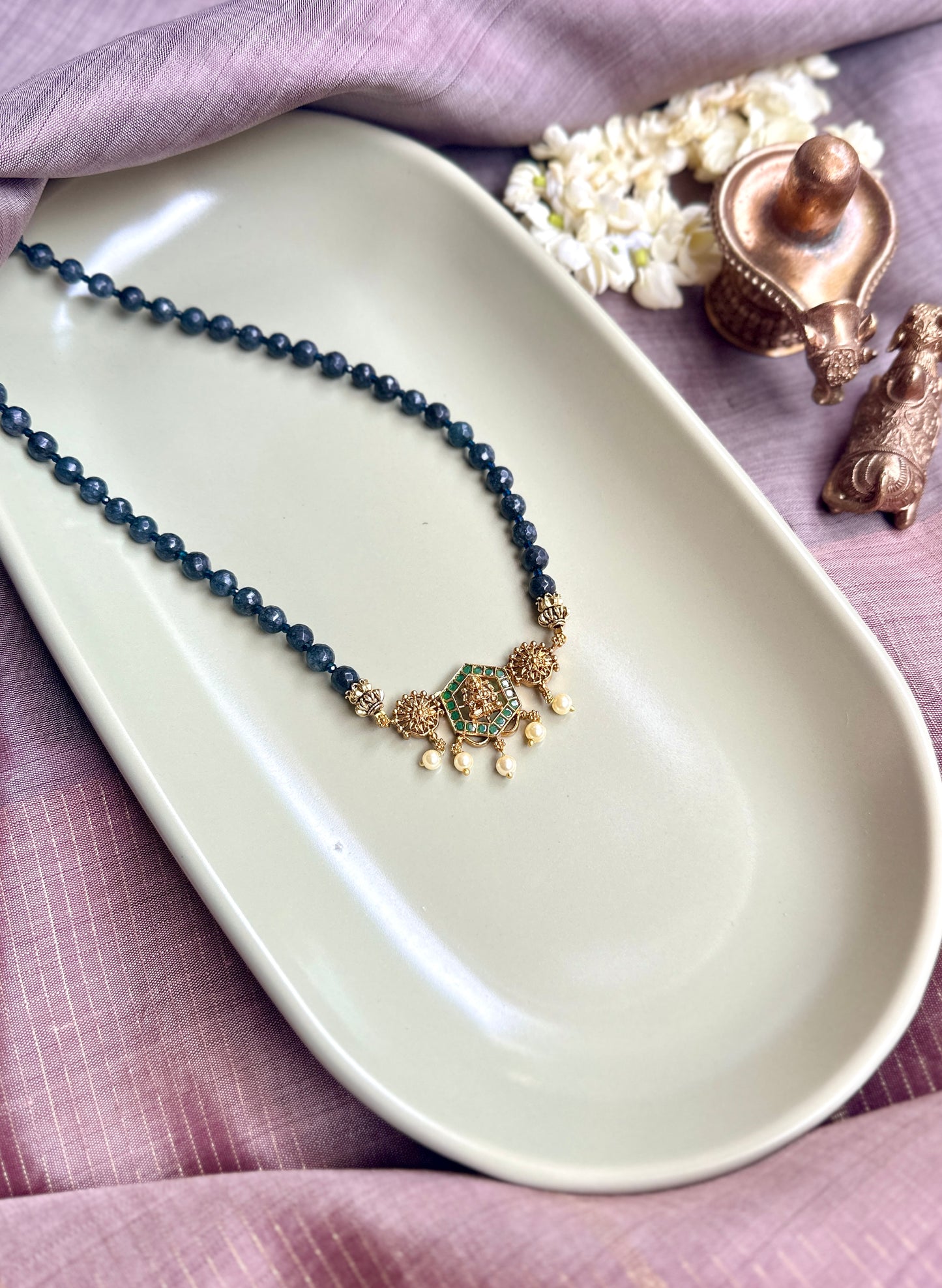 Divine Antiques - Kaveri