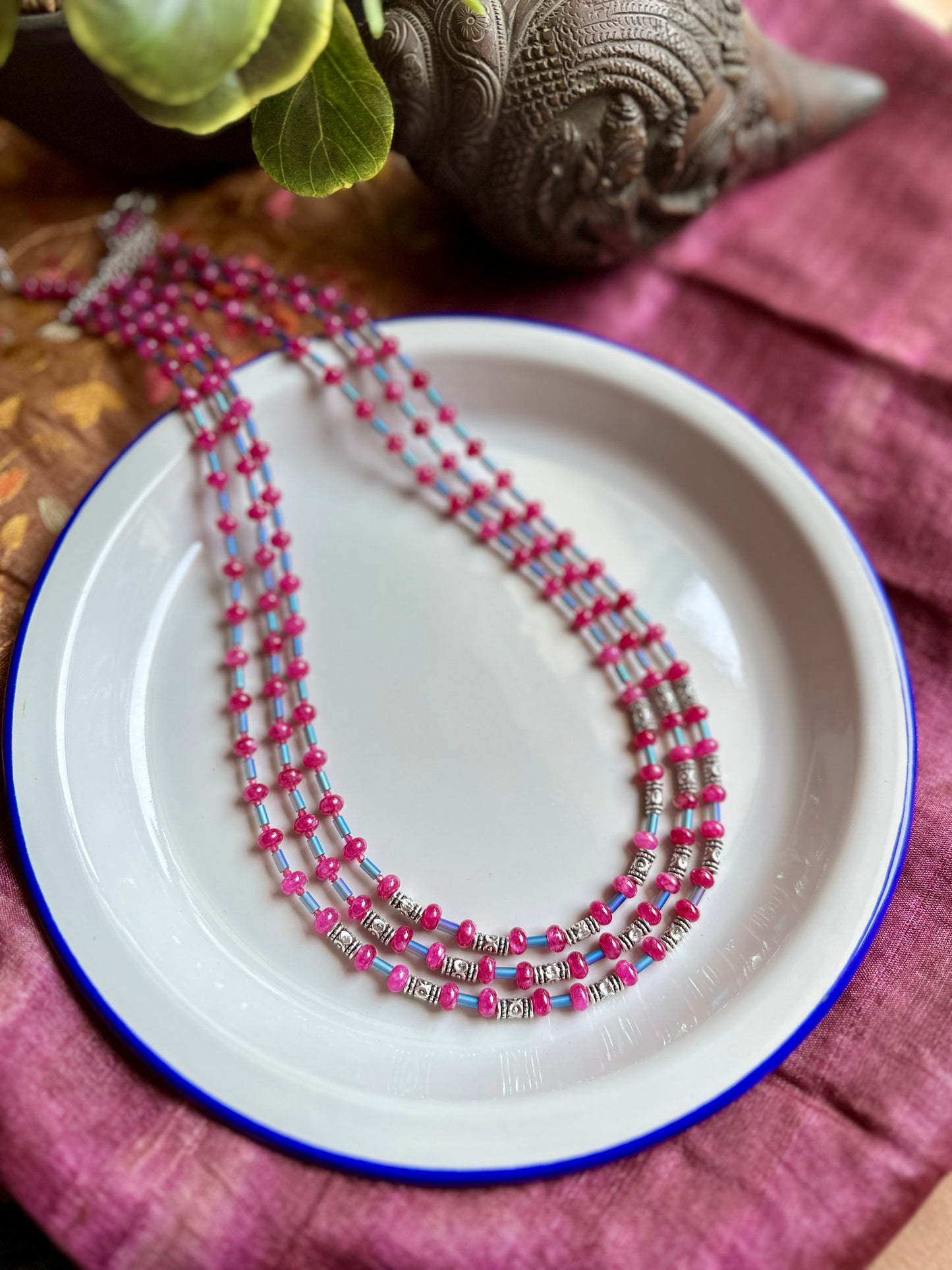 Abhisāra - Pink