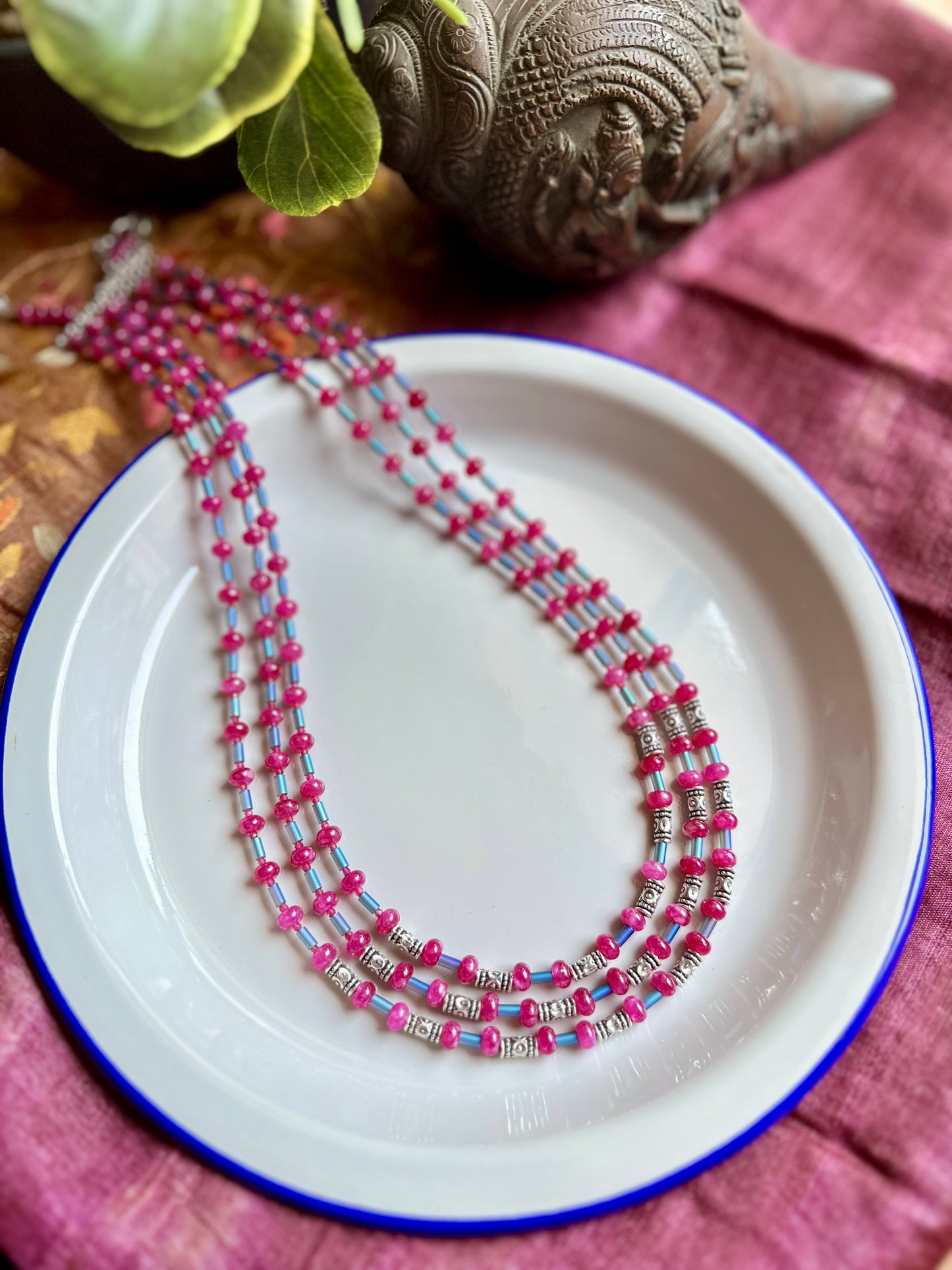 Abhisāra - Pink