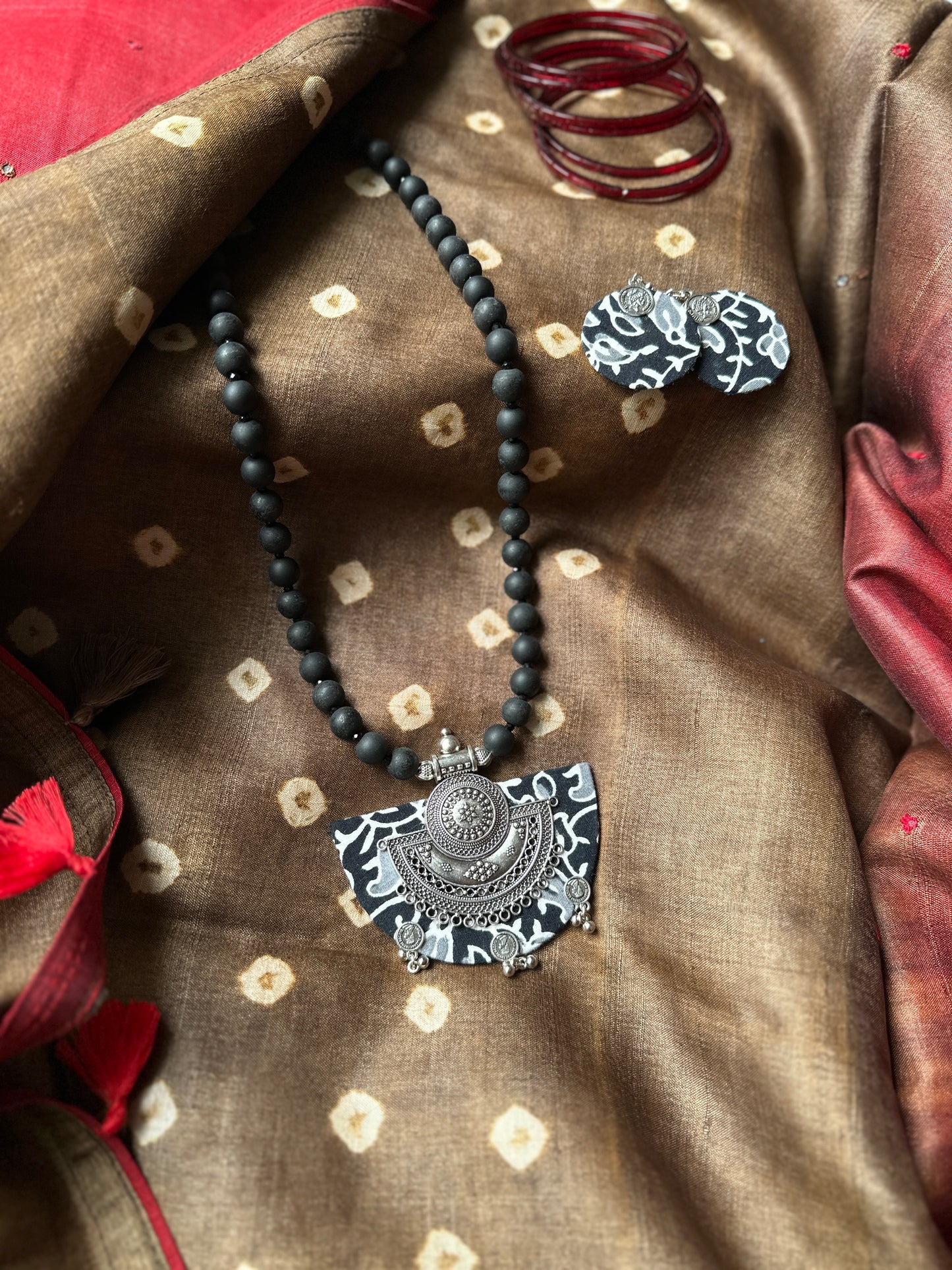 Amukti - Batik