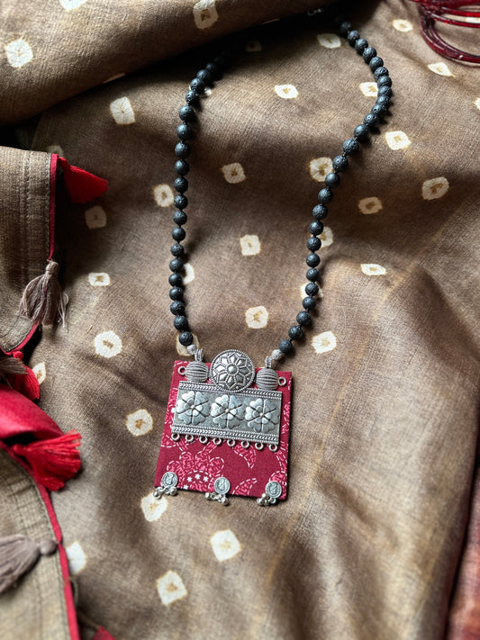 Amukti - Kantha Brick