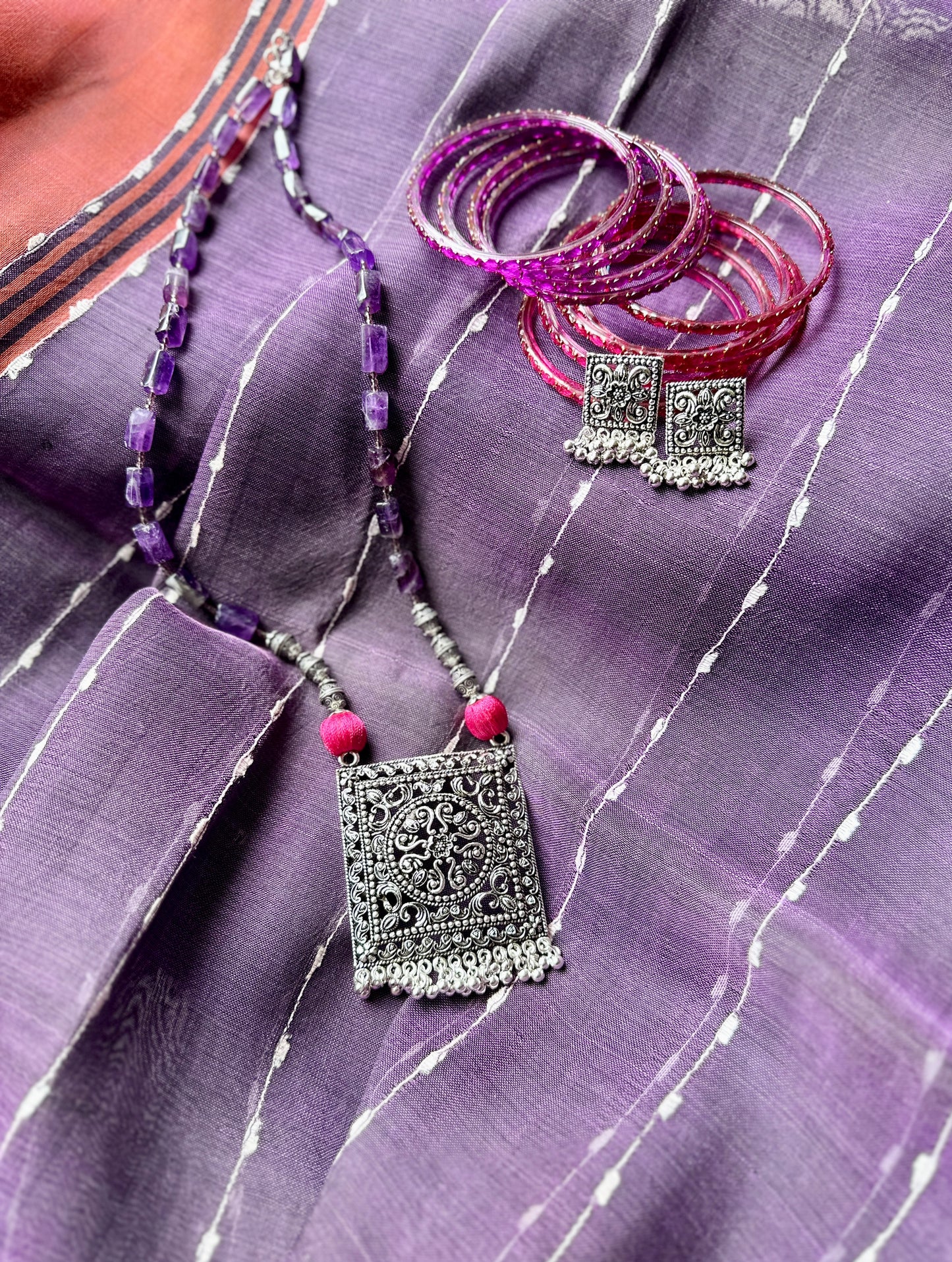 Bagh Pendant Necklace - Orchid