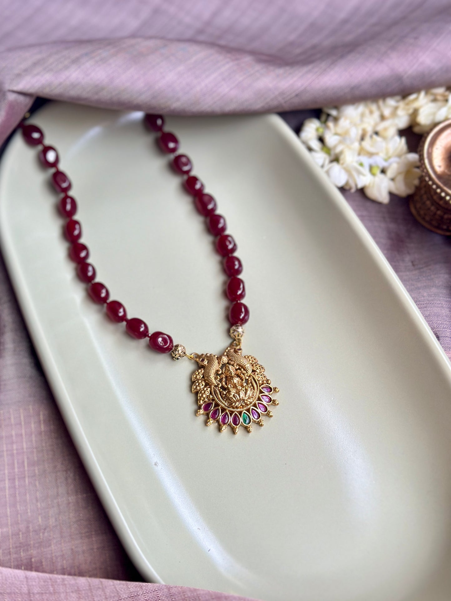 Divine Antiques - Yamini