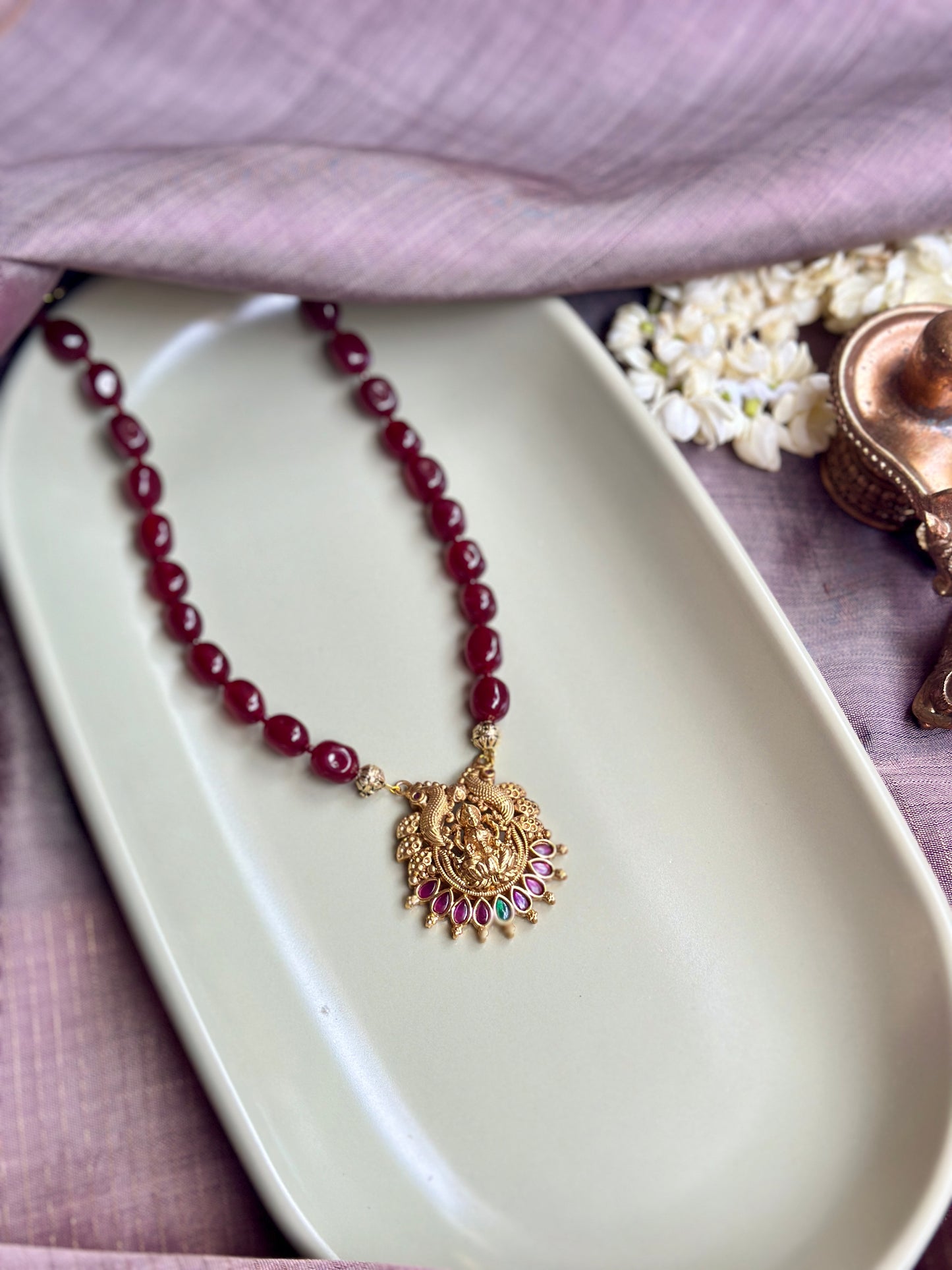 Divine Antiques - Yamini