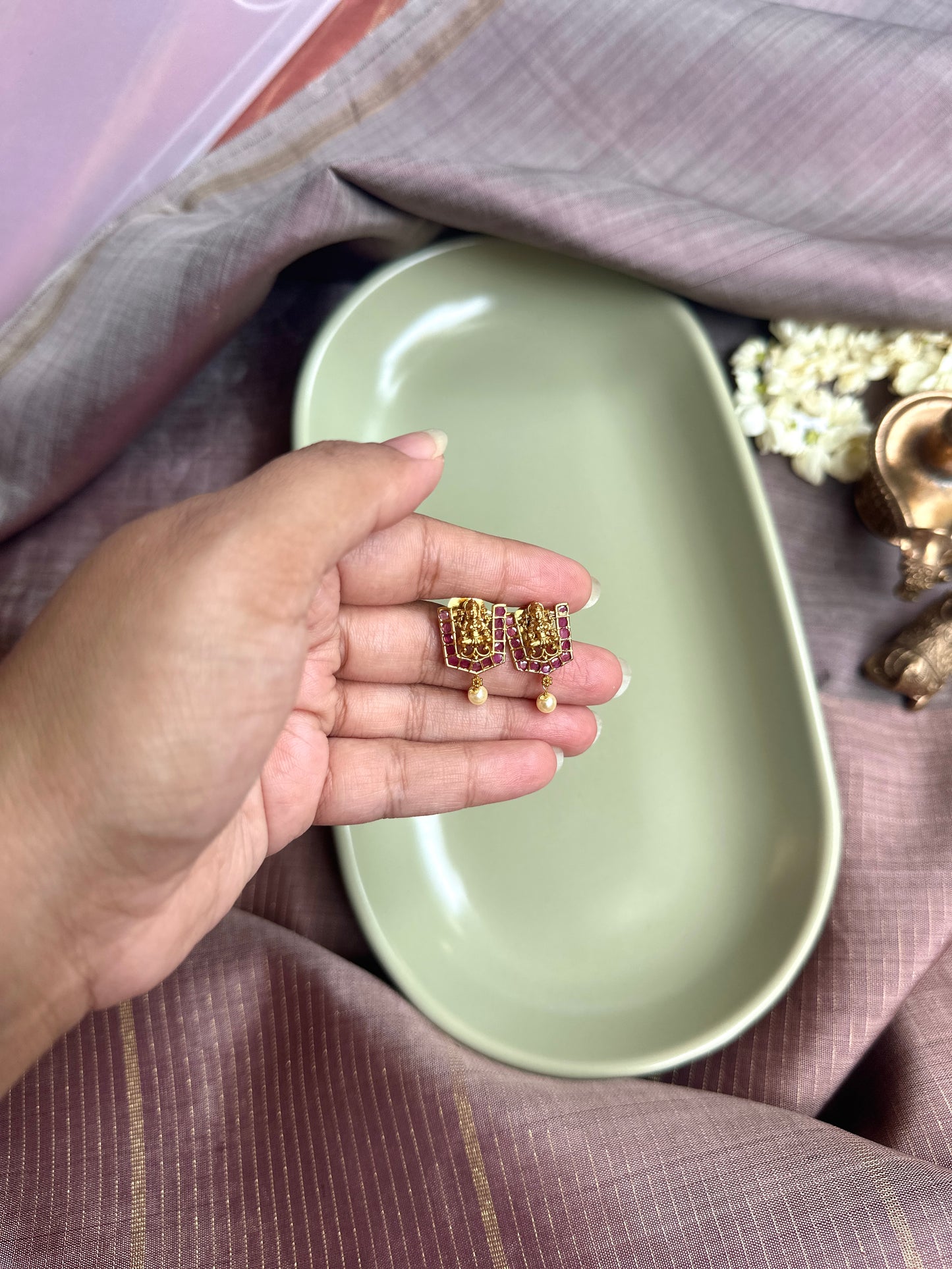 Divine Antiques - Ganga