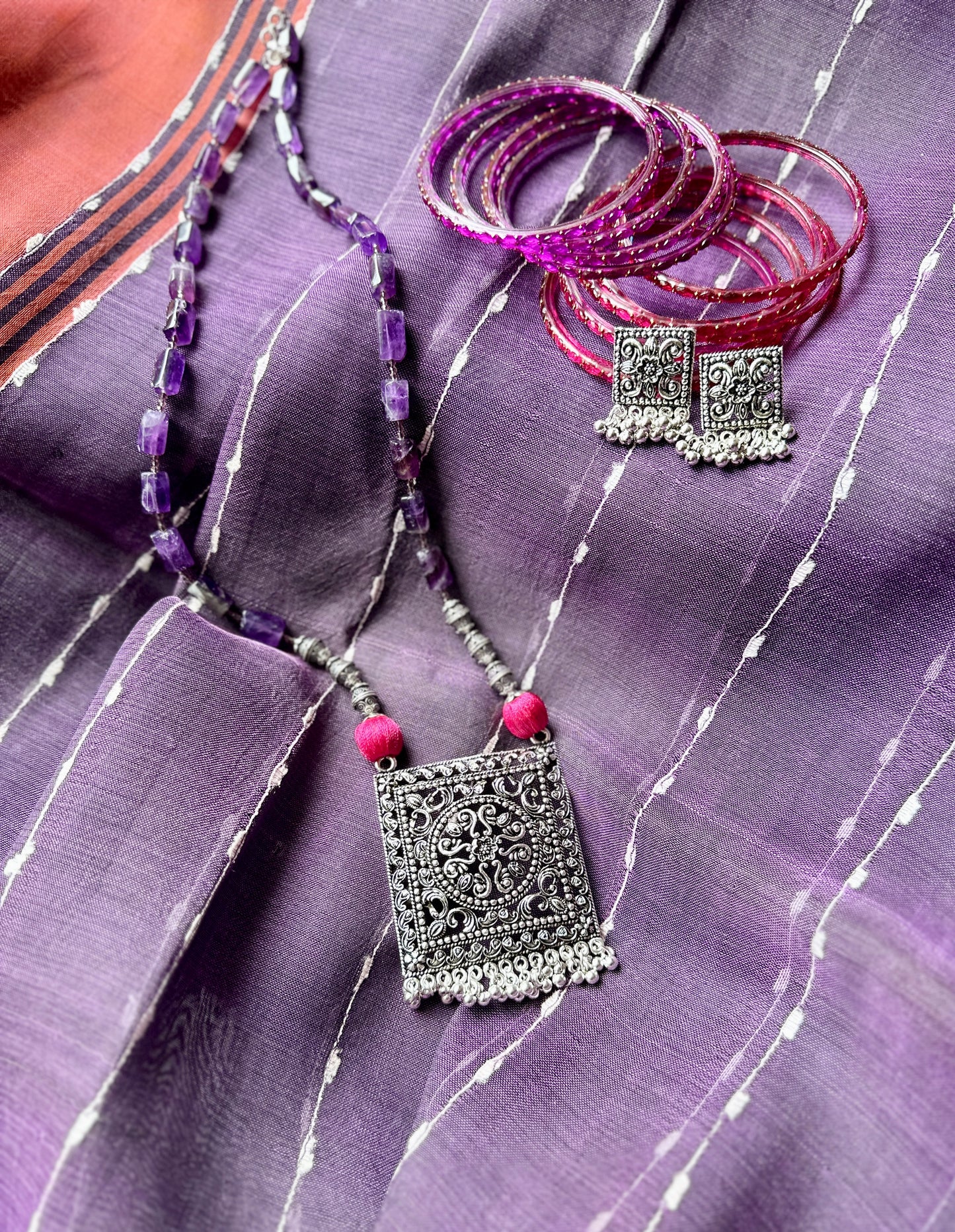 Bagh Pendant Necklace - Orchid