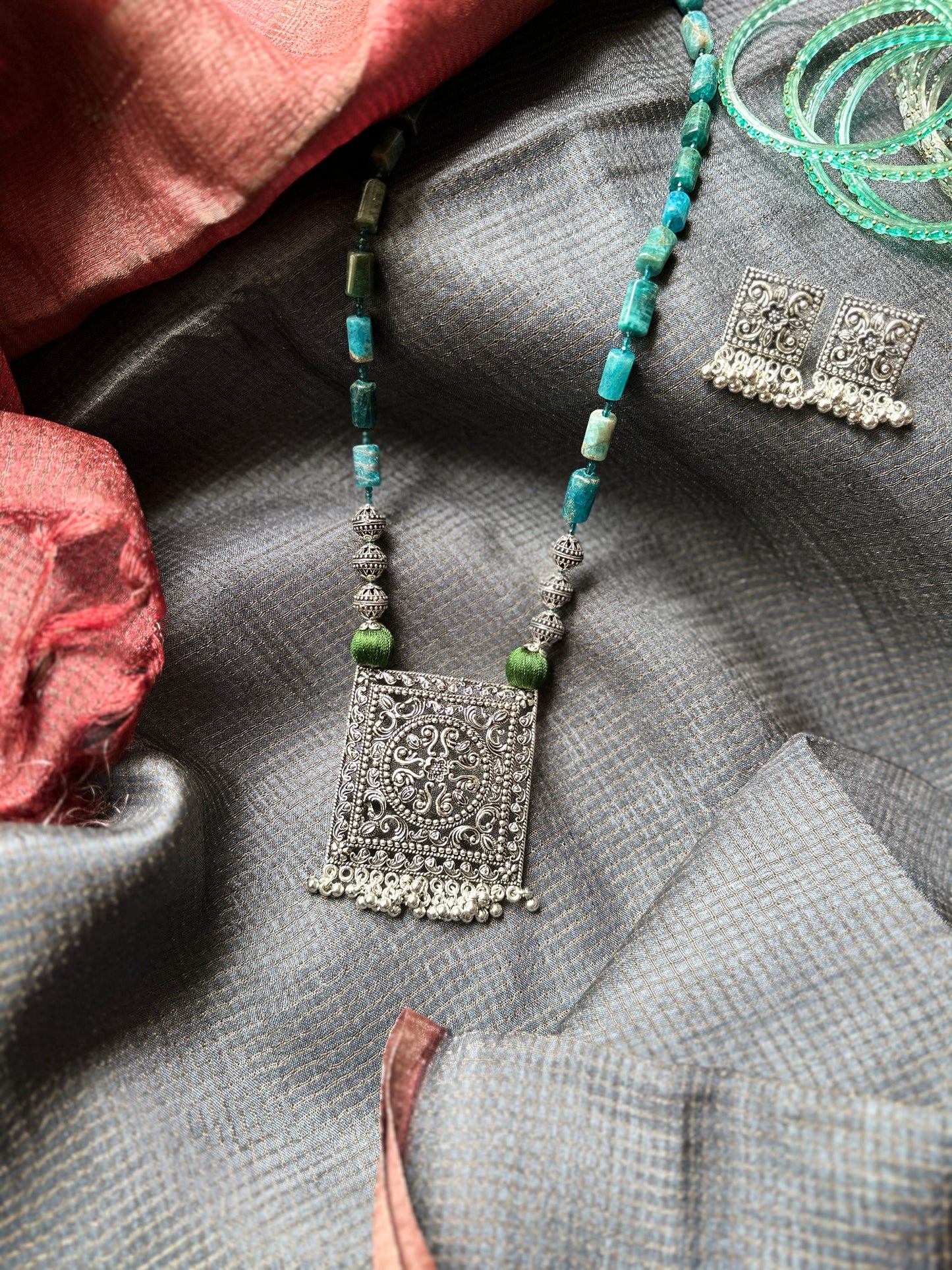 Bagh Pendant Necklace - Ocean
