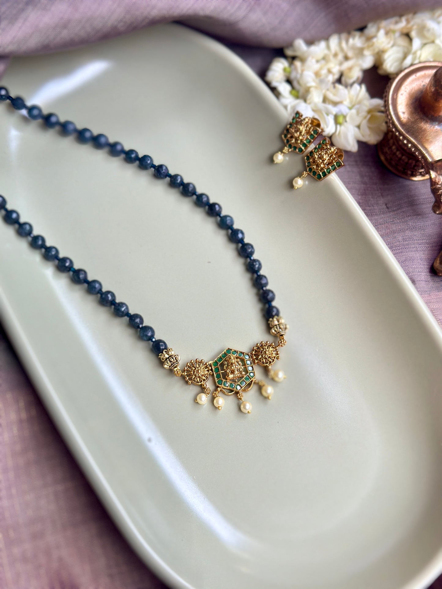 Divine Antiques - Kaveri