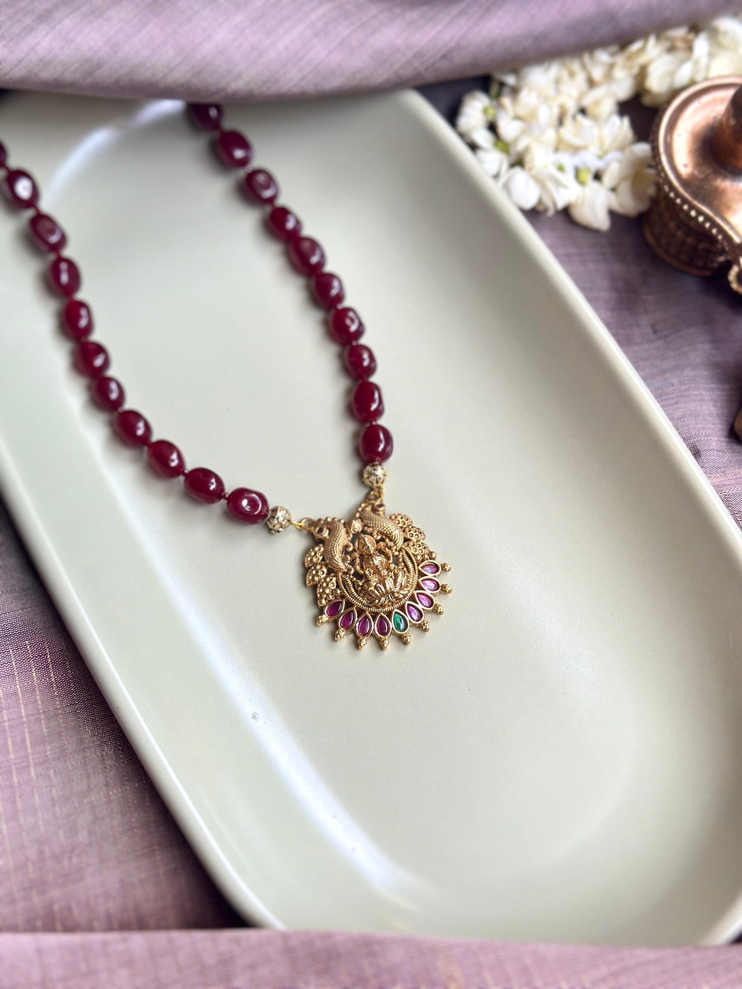 Divine Antiques - Yamini