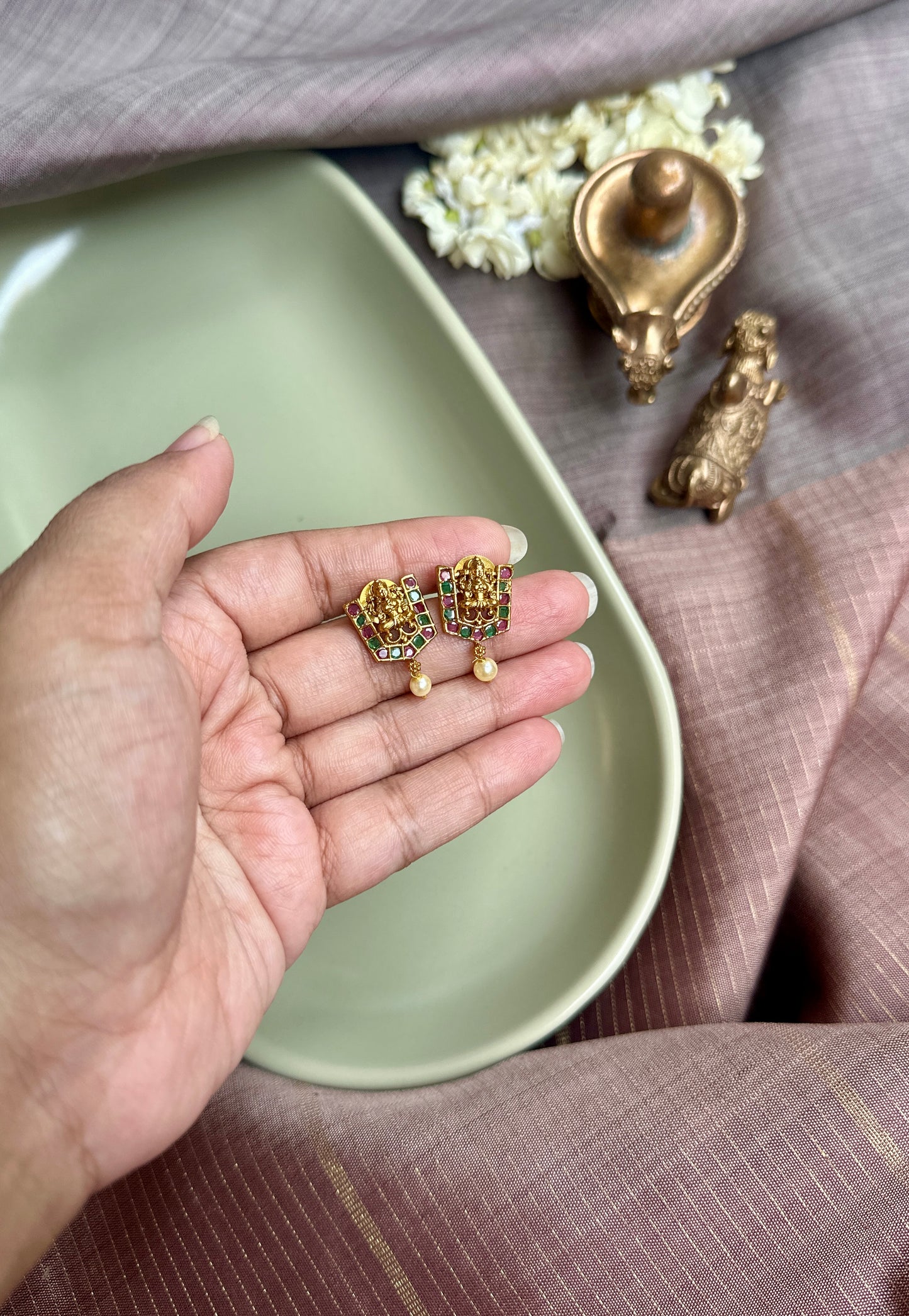 Divine Antiques - Godavari