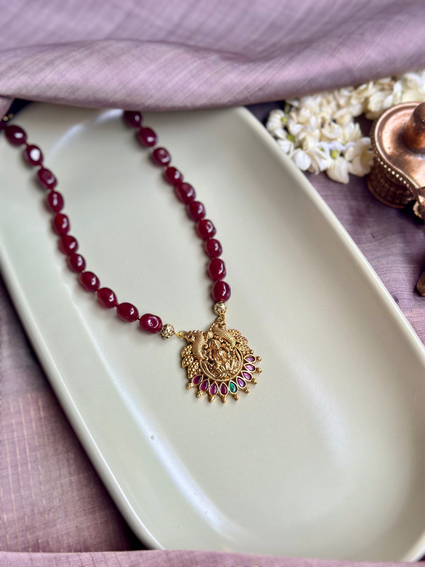 Divine Antiques - Yamini