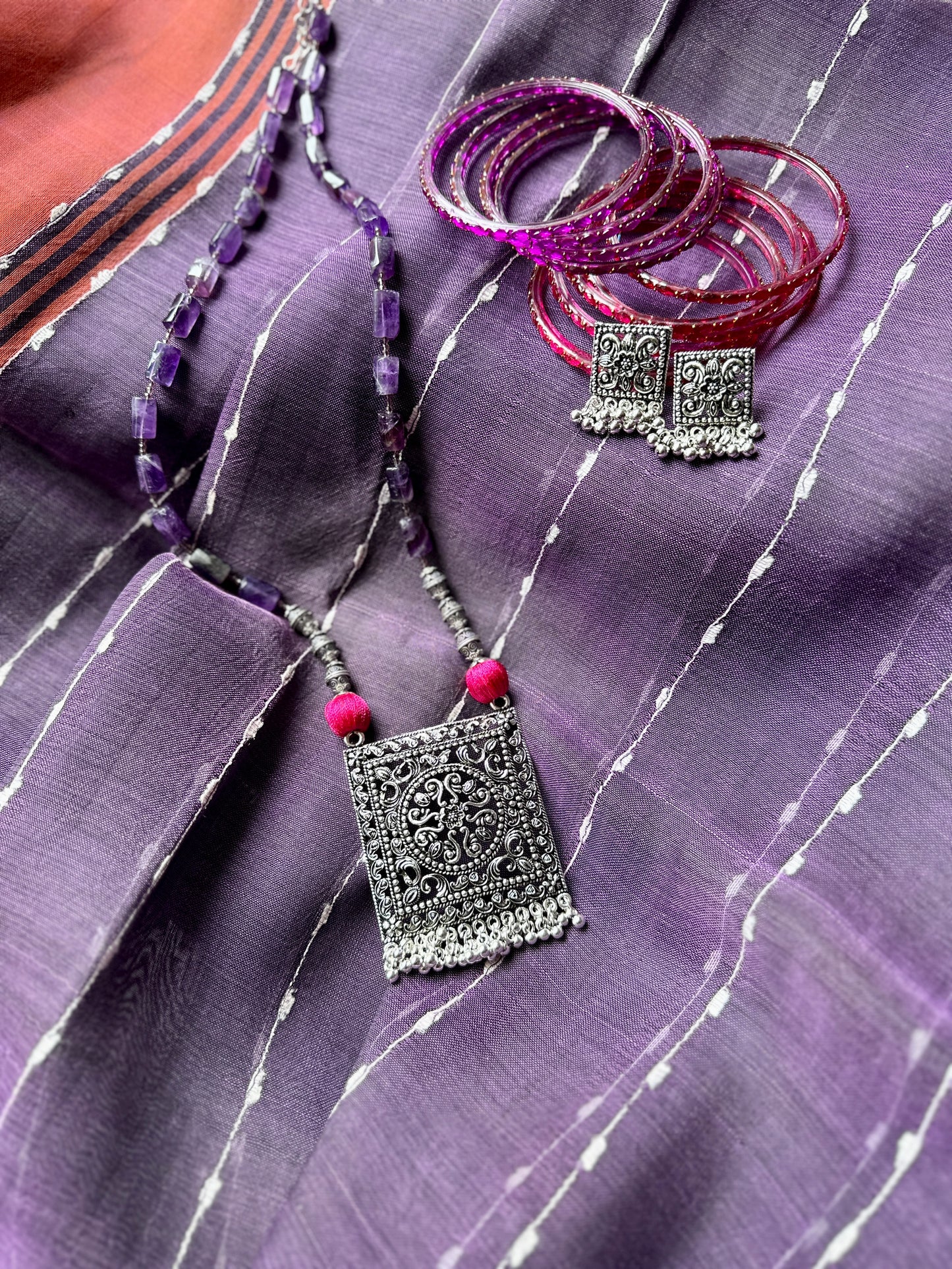 Bagh Pendant Necklace - Orchid