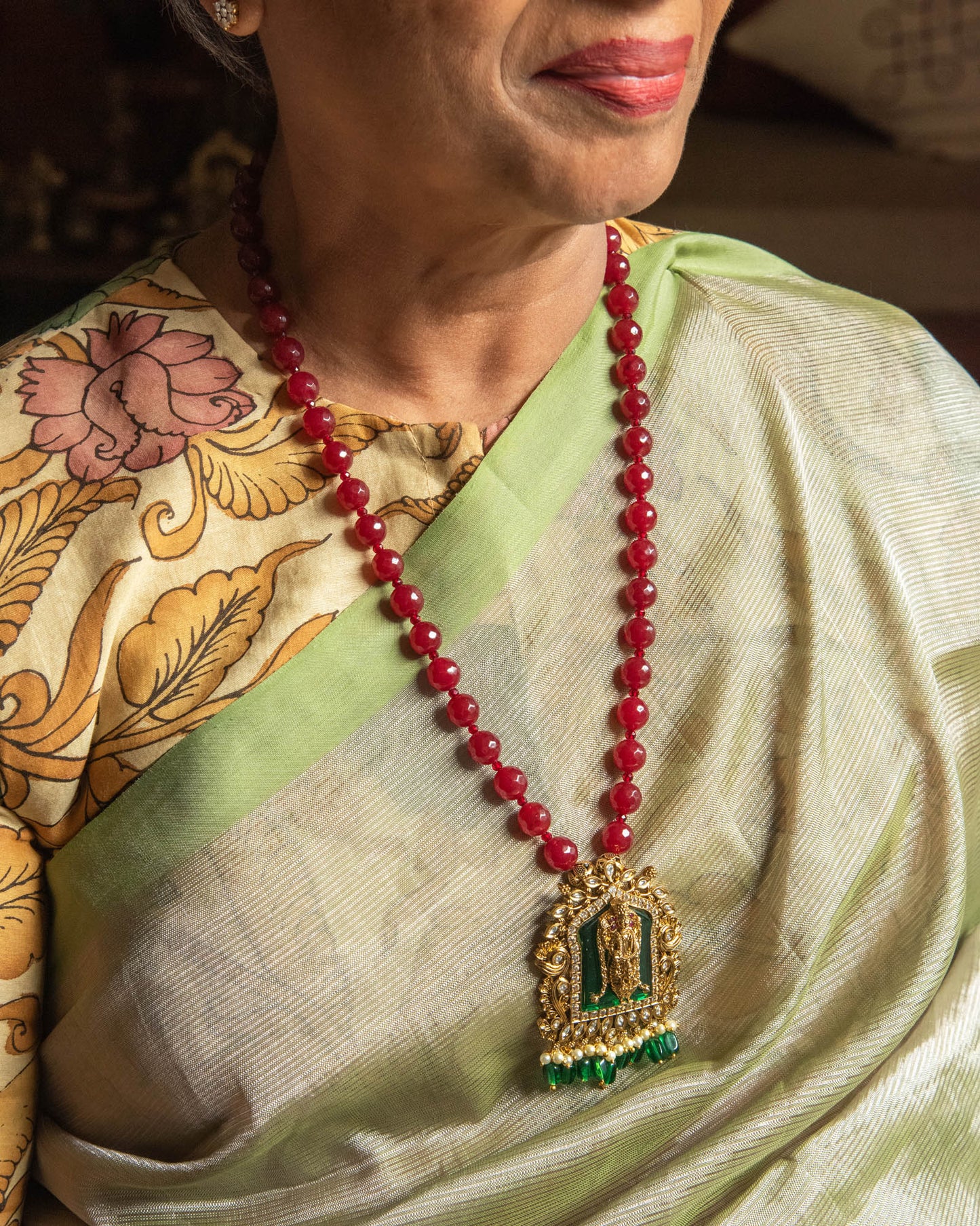 Divine Antiques - Govind